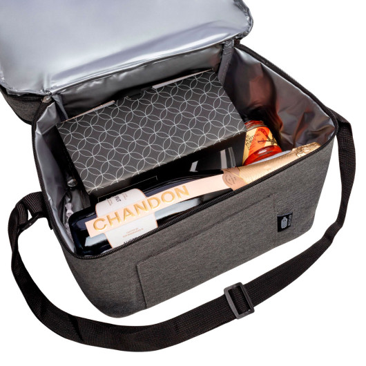 Open 2 Brut Chandon Hampers